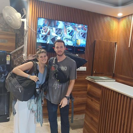 Hotel Gs Amritsar 200 Mtr From Golden Temple Ngoại thất bức ảnh