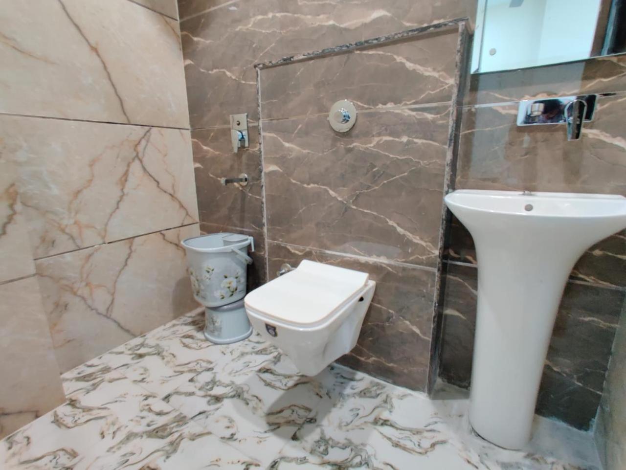Hotel Gs Amritsar 200 Mtr From Golden Temple Ngoại thất bức ảnh